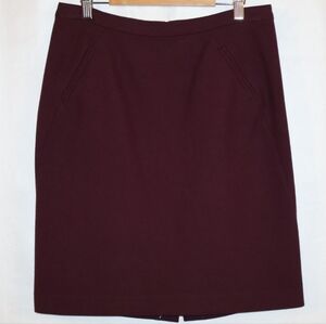 Loft Burgundy Ponte Pencil Skirt. Size 4P.